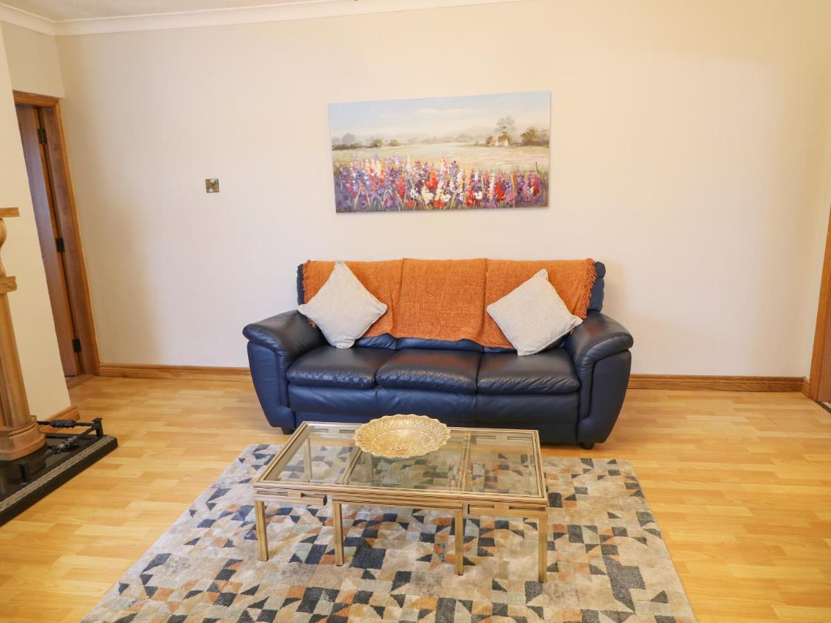 Annie'S Place Villa Newry Esterno foto